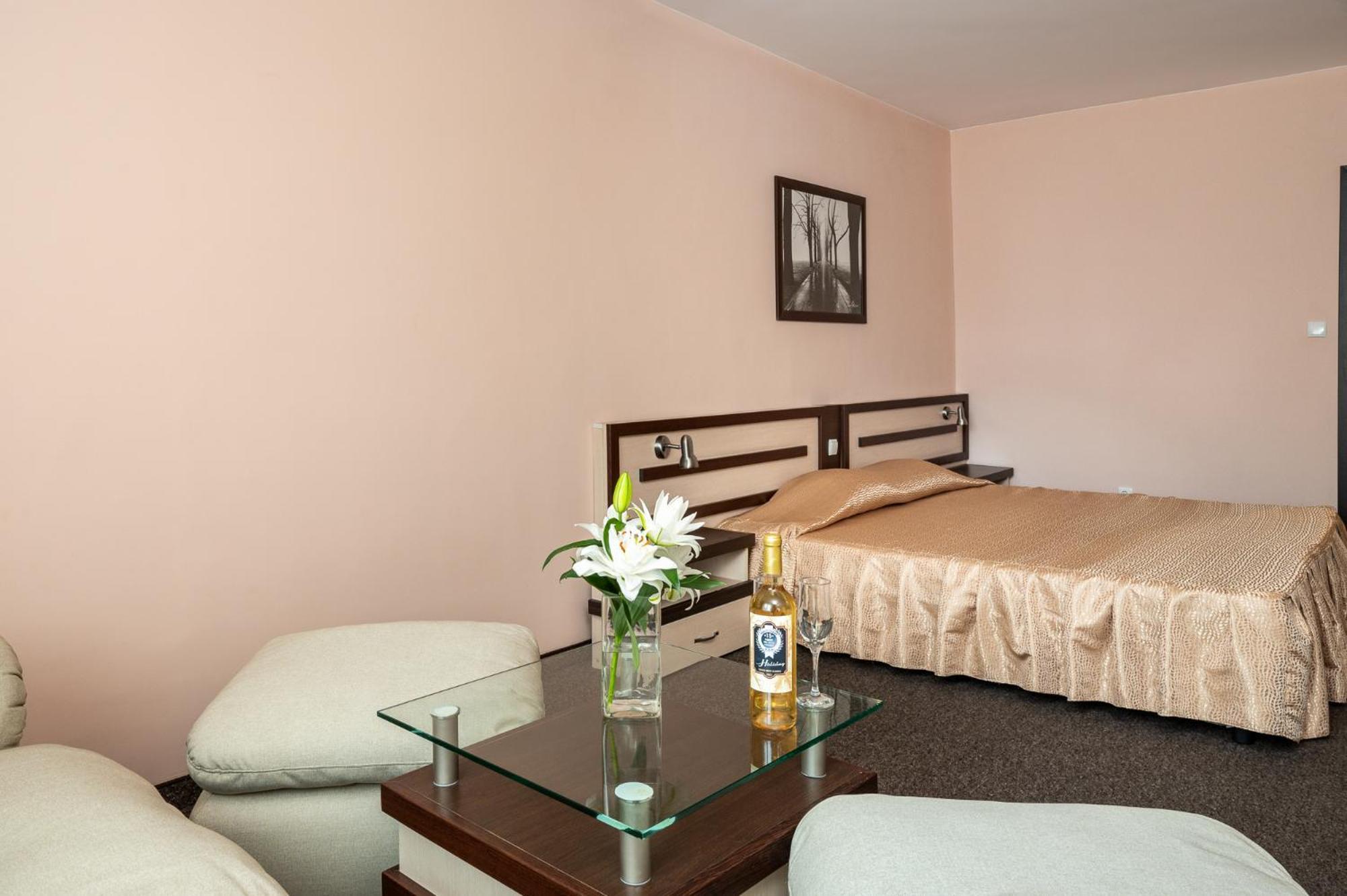 Spa Hotel Holiday Velingrad Esterno foto