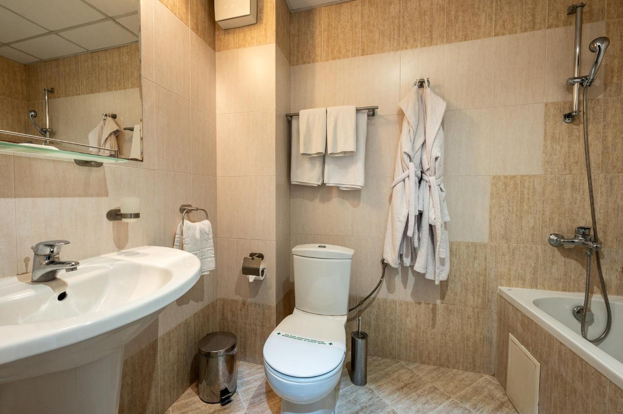 Spa Hotel Holiday Velingrad Esterno foto