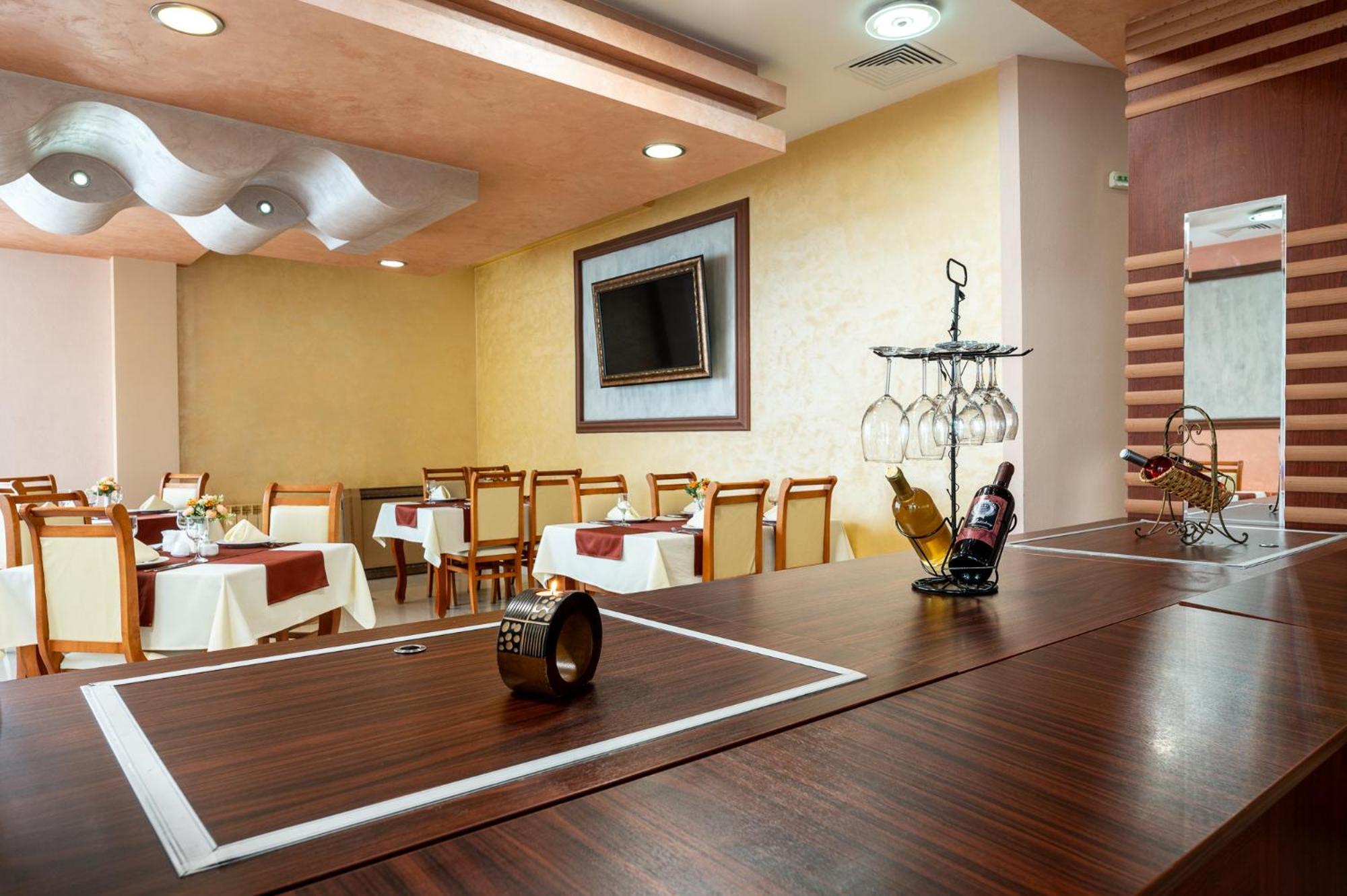 Spa Hotel Holiday Velingrad Esterno foto
